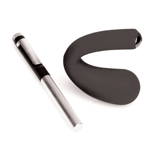 Je Joue Dua v1.2 remote control vibrating toy with pen-shaped remote, perfect for dual pleasure, available at Tickle-Boxx.